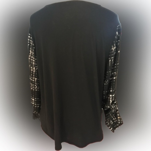 Apt. 9 Black and White Blouse Size PXL - Picture 2 of 9